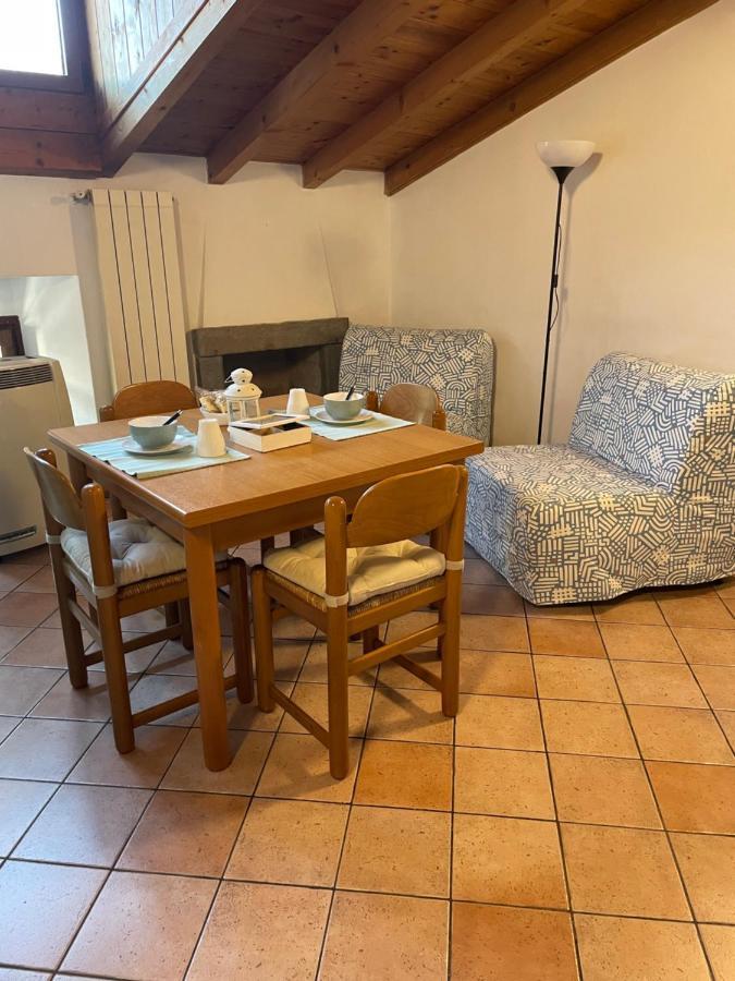 Appartement La Casa Rustica Di Ale E Becky à Bergame Extérieur photo